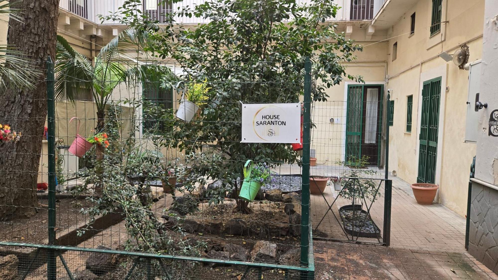 Saranton House Hotel Catania Exterior photo